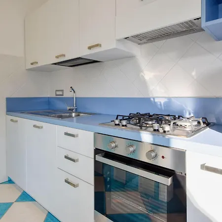 Apartment Beautiful In With Wi-fi Deiva Marina