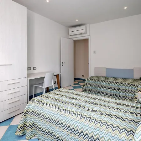 Beautiful In With Wi-fi Apartment